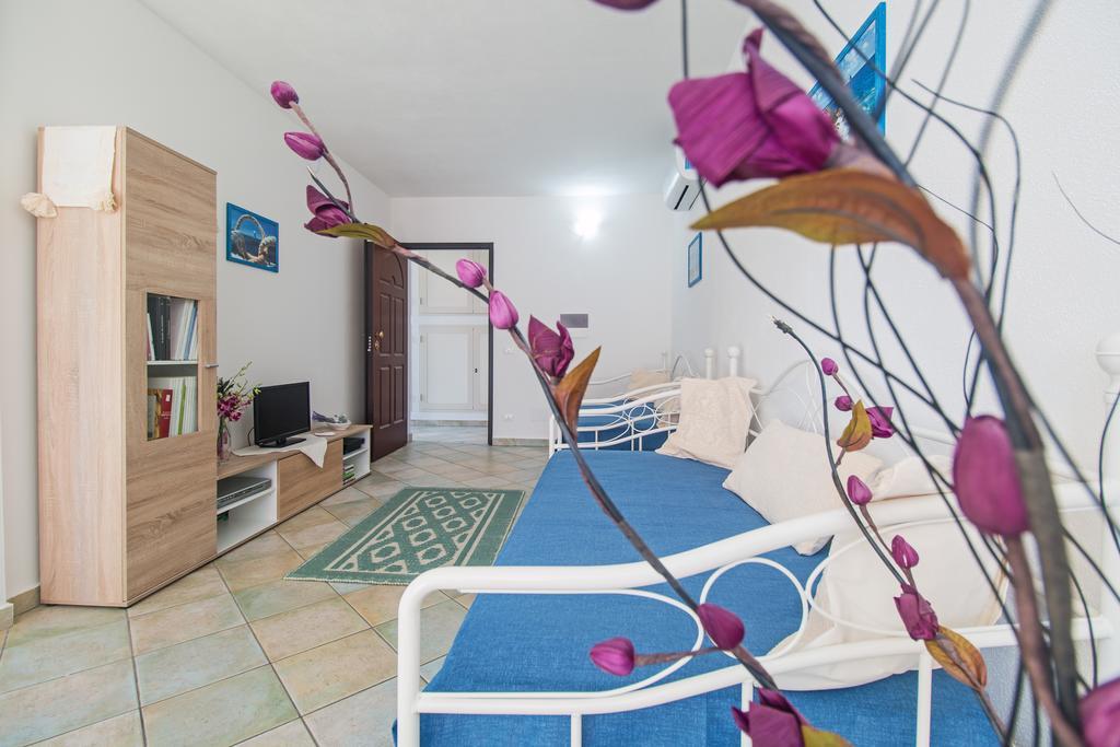 Residenza Maria Antonia - Private Apartment 奥罗塞伊 外观 照片