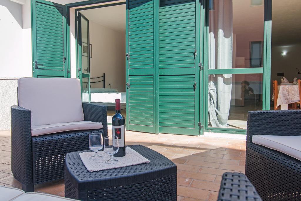 Residenza Maria Antonia - Private Apartment 奥罗塞伊 外观 照片