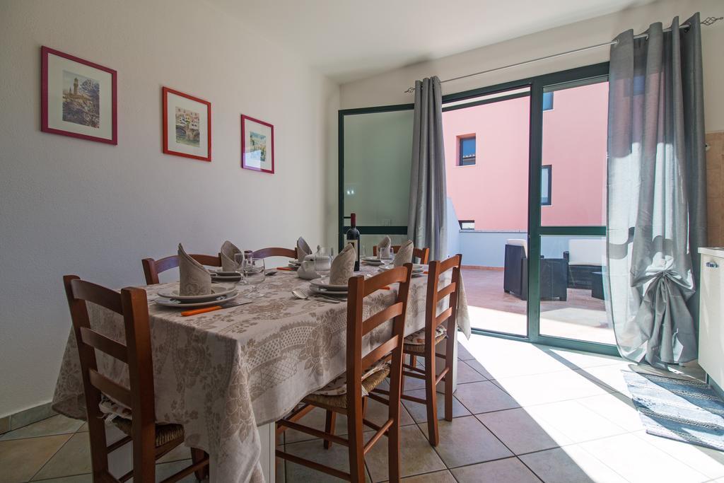 Residenza Maria Antonia - Private Apartment 奥罗塞伊 外观 照片